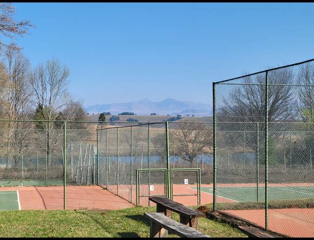 BEDROOM CLUB FOR SALE IN HIMEVILLE